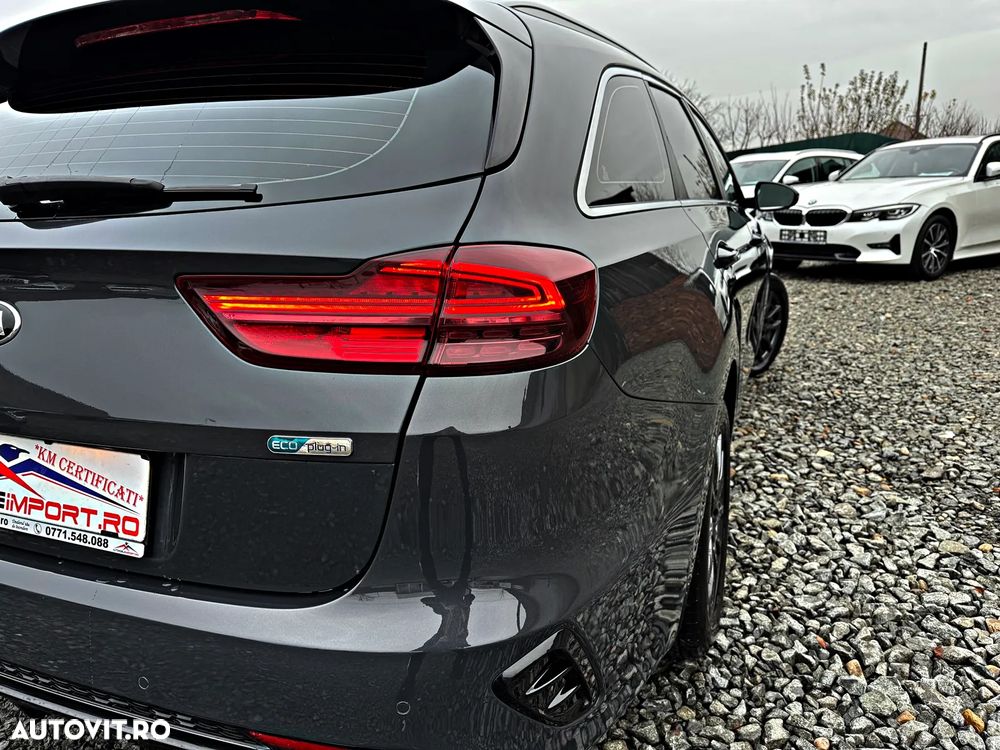 Kia Ceed SW 1.6 GDI DCT OPF Plug-in-Hybrid Spirit - 33