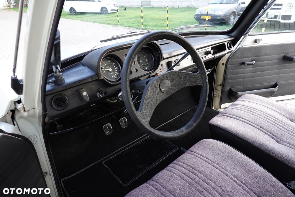 Wartburg 353 - 35