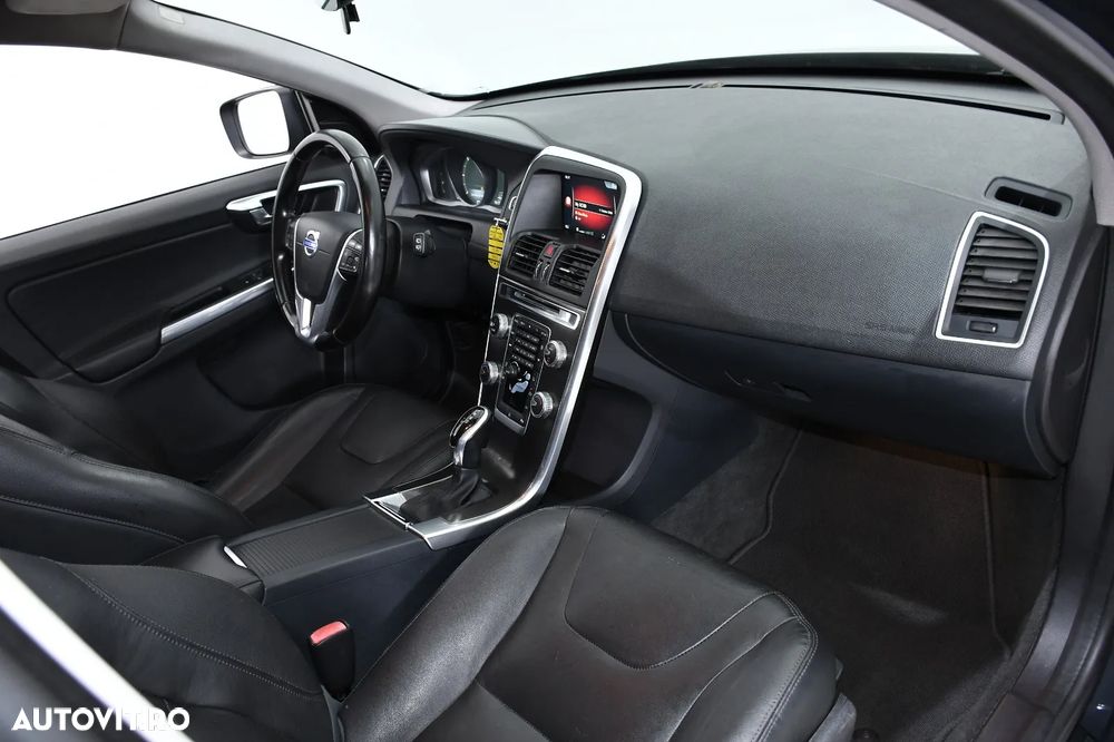 Volvo XC 60 - 12