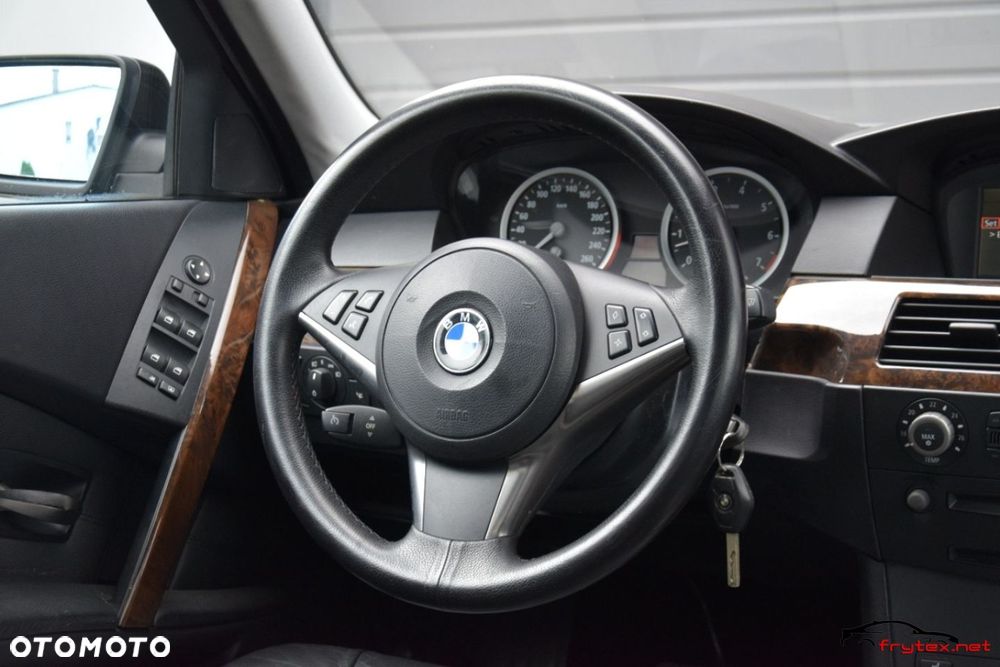BMW Seria 5 - 27