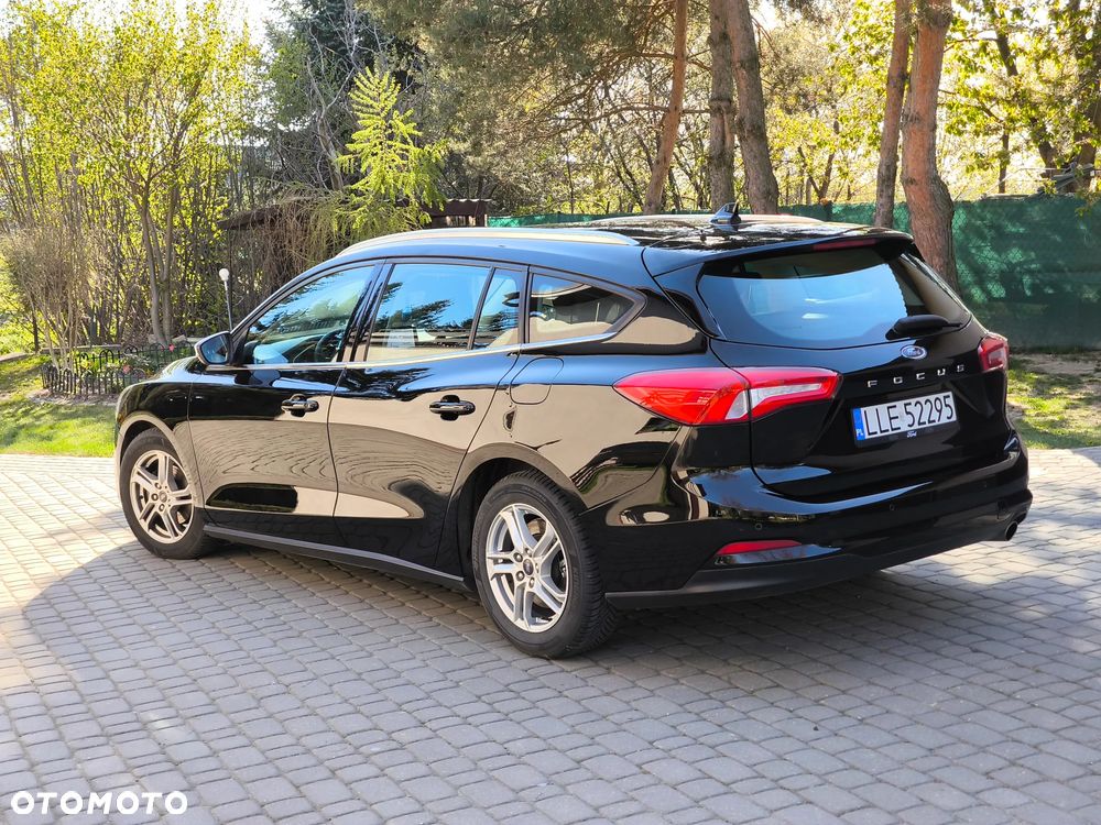 Ford Focus 1.5 EcoBlue Start-Stopp-System COOL&CONNECT - 4