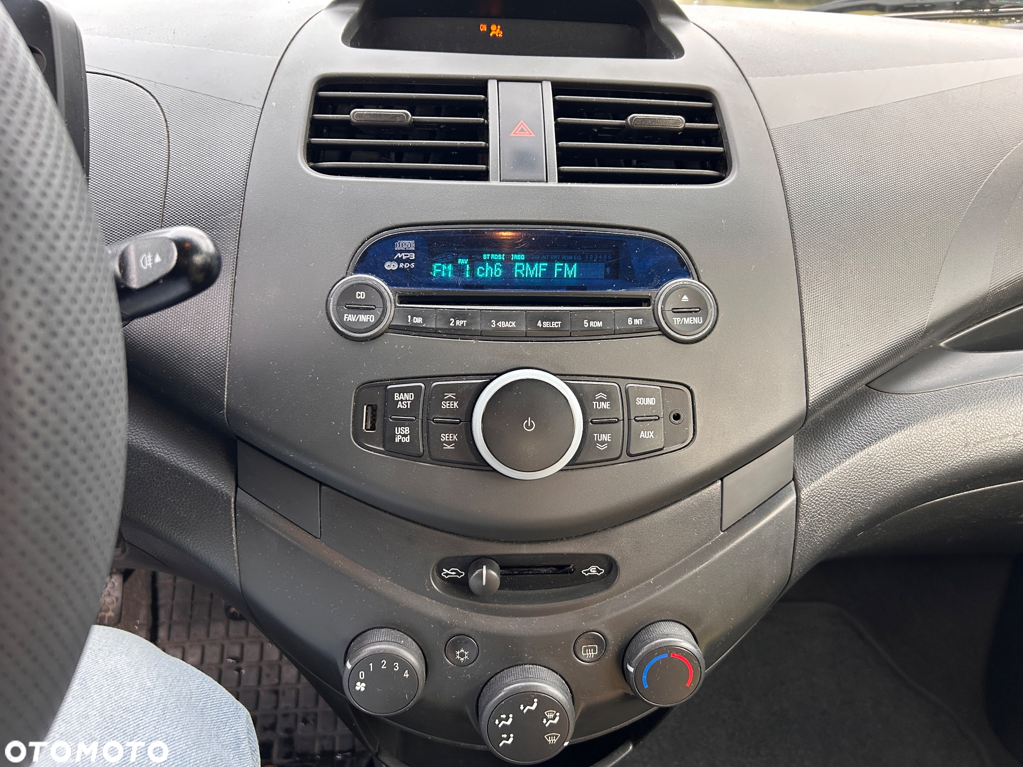 Chevrolet Spark 1.0 Elite - 8