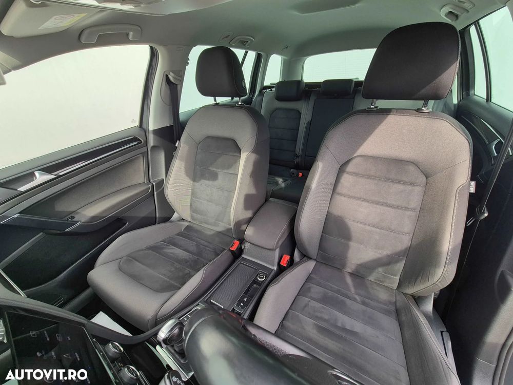 Volkswagen Golf 2.0 TDI DSG Highline - 11