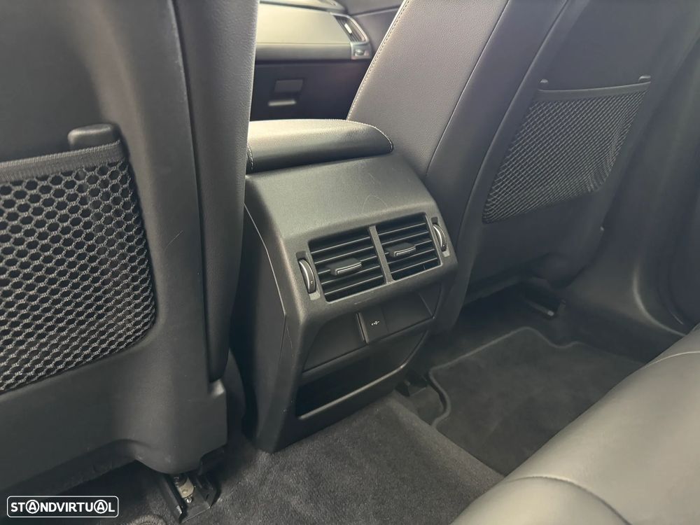 Jaguar E-Pace 1.5 P300e R-Dynamic HSE AWD Aut. — fotografia 43