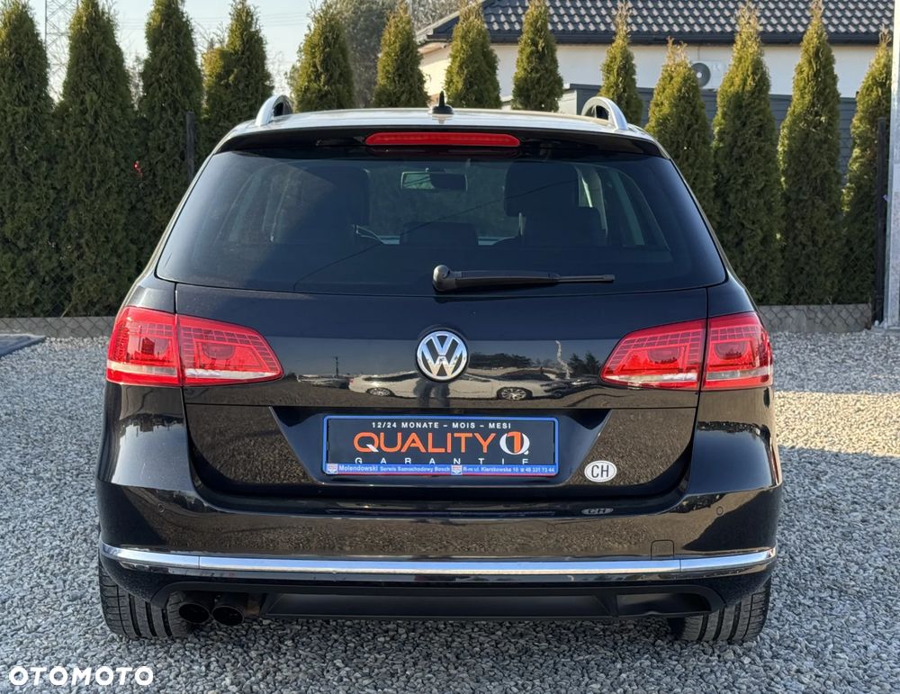 Volkswagen Passat - 12