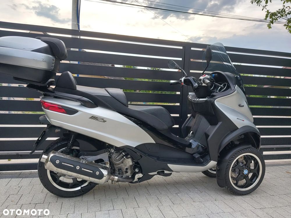 Piaggio MP-3 - 6