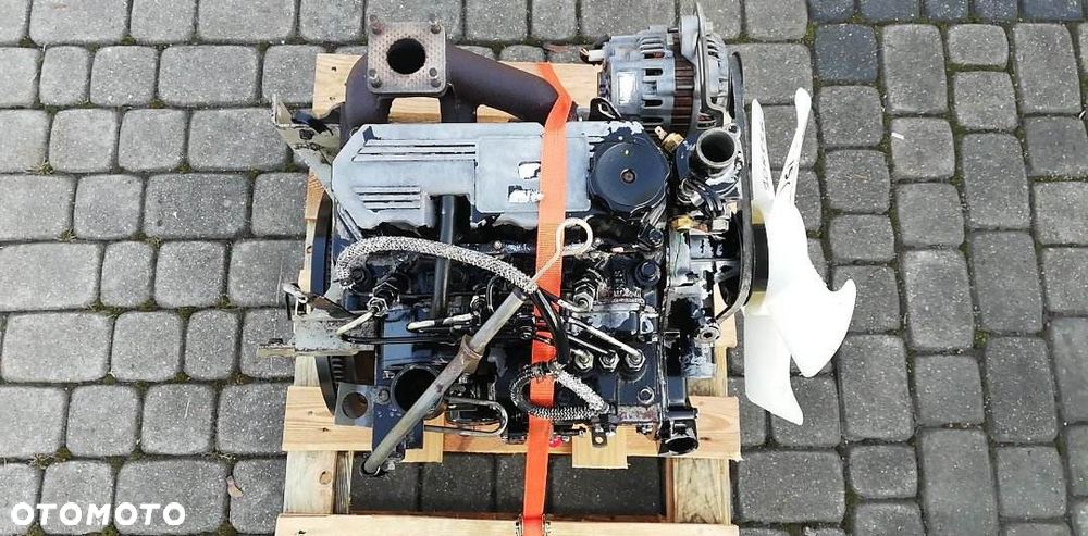 SILNIK Mitsubishi S3L2 S3L 9349 zł netto - 10