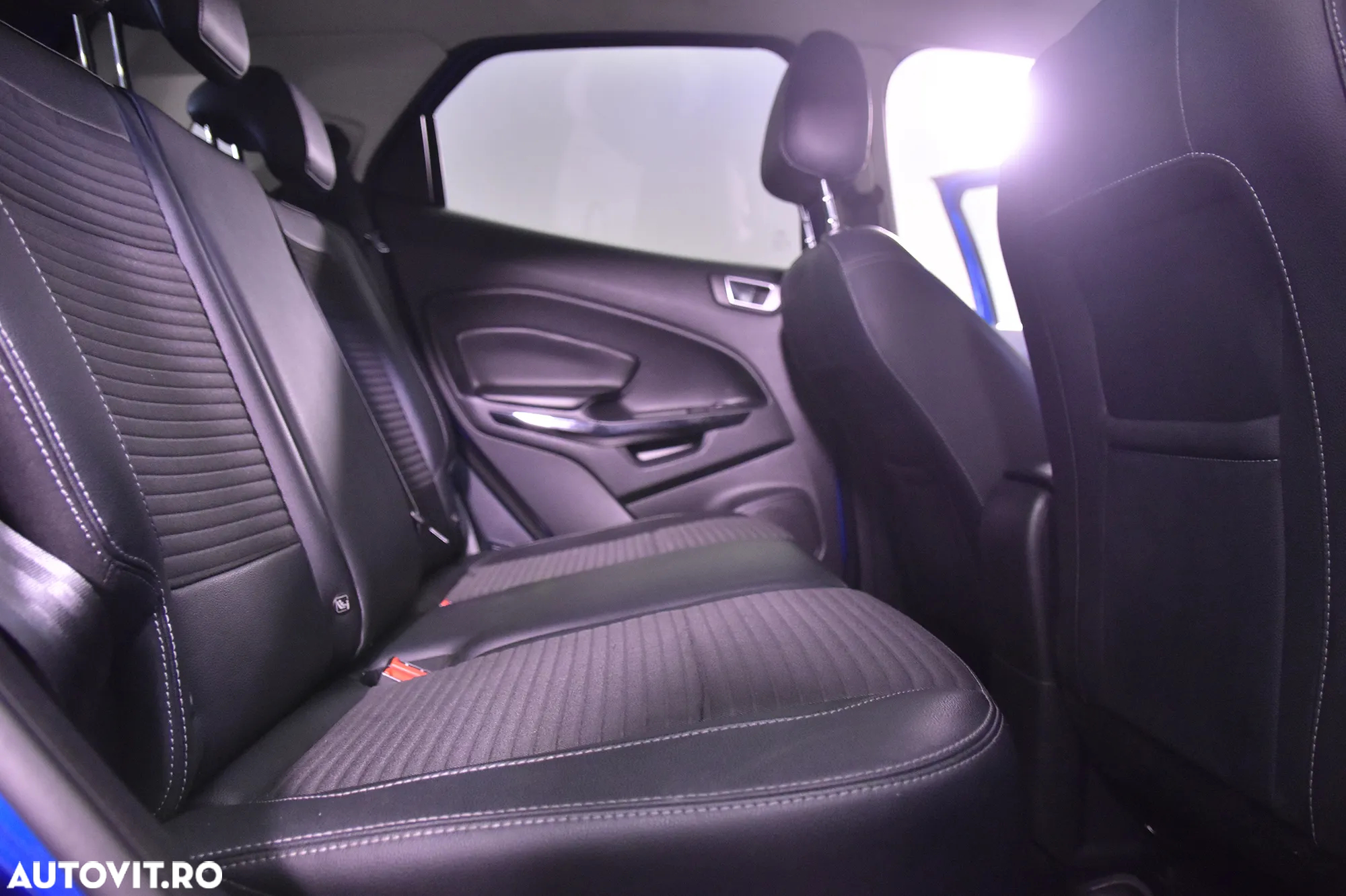 Ford EcoSport - 12