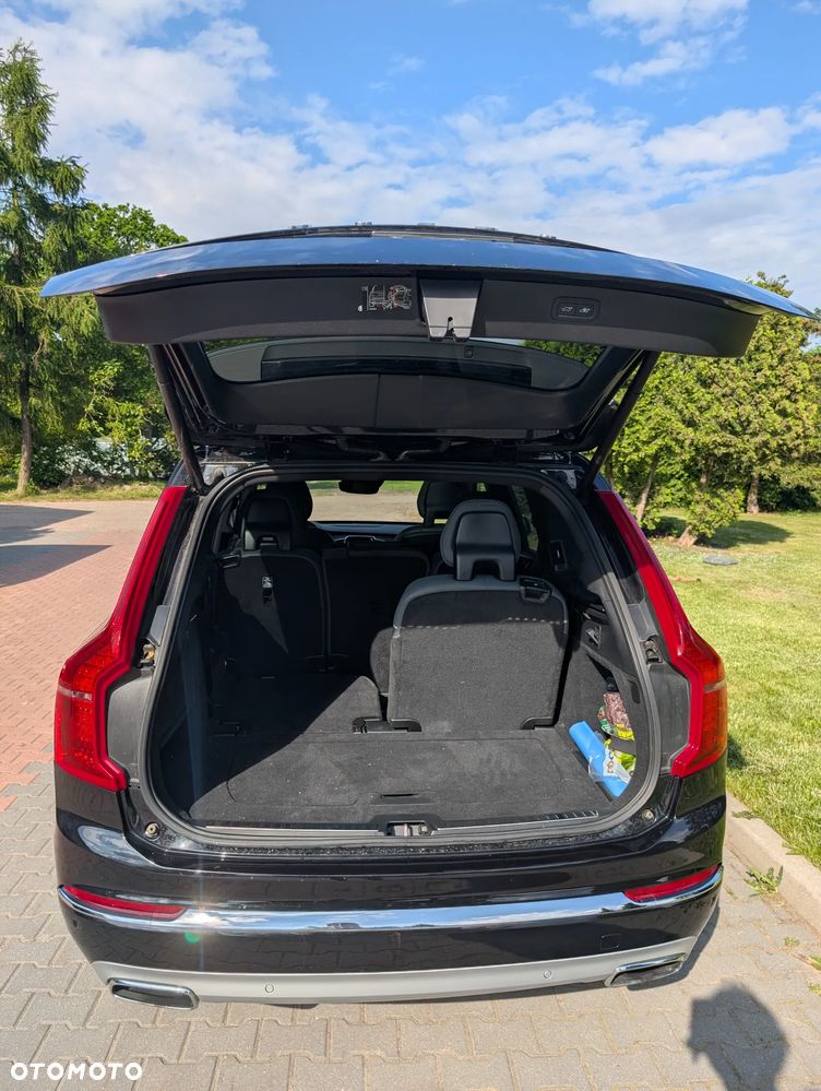 Volvo XC 90 - 31