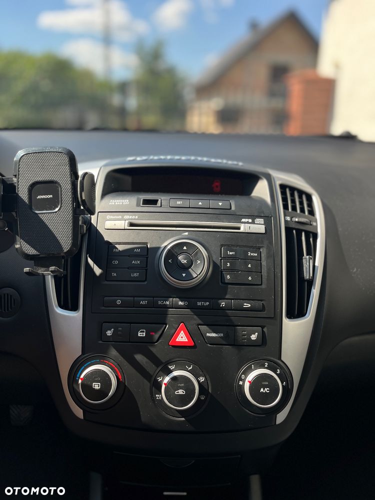 Kia Ceed 1.4 Comfort - 8