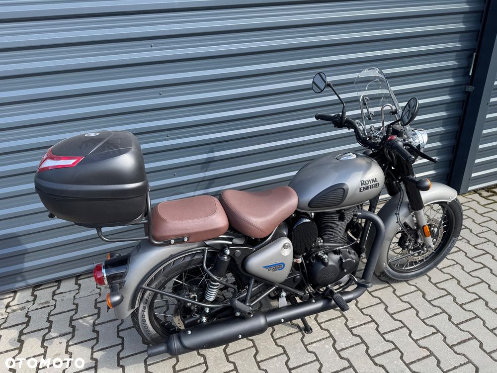 Royal Enfield Classic - 6