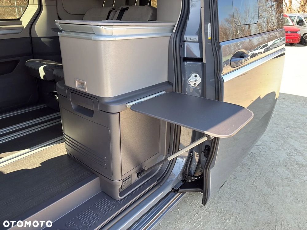 Volkswagen California - 34