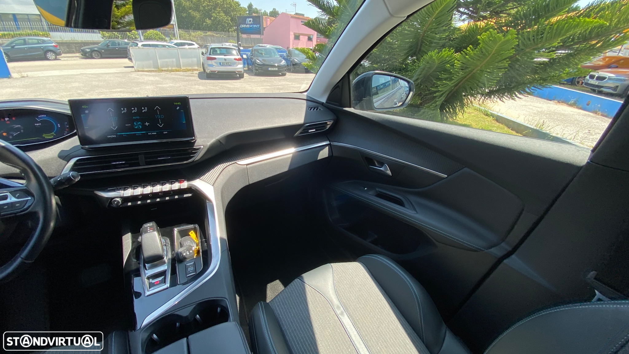 Peugeot 3008 1.6 Hybrid Allure e-EAT8 - 28