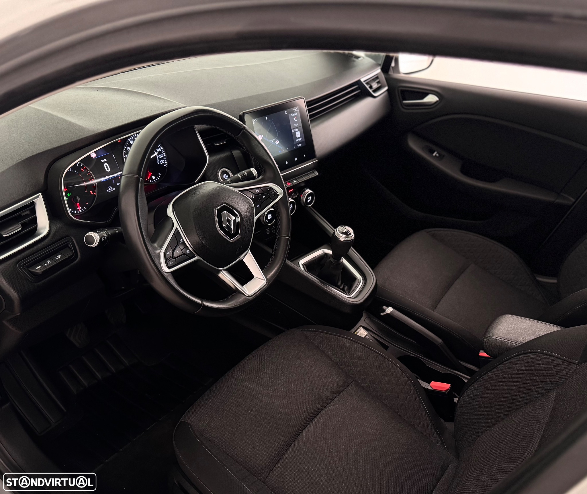 Renault Clio 1.0 TCe Evolution - 3