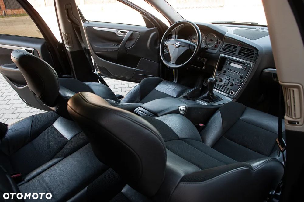 Volvo S60 2.4 Summum - 30