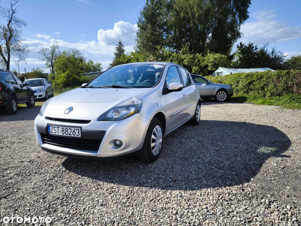 Renault Clio 1.2 16V 75 TomTom Edition - 7