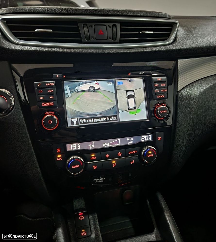 Nissan Qashqai 1.5 dCi N-Connecta - 14