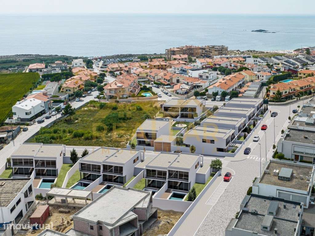 Moradia T3 inserida em Condomínio em Vila Chã - Vila do Conde