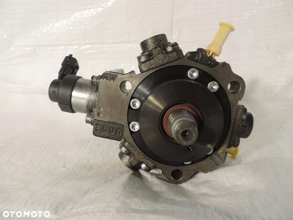 POMPA WTRYSKOWA OPEL VIVARO A RENAULT TRAFIC II 2.0 DCI 93198624 NOWA - 4