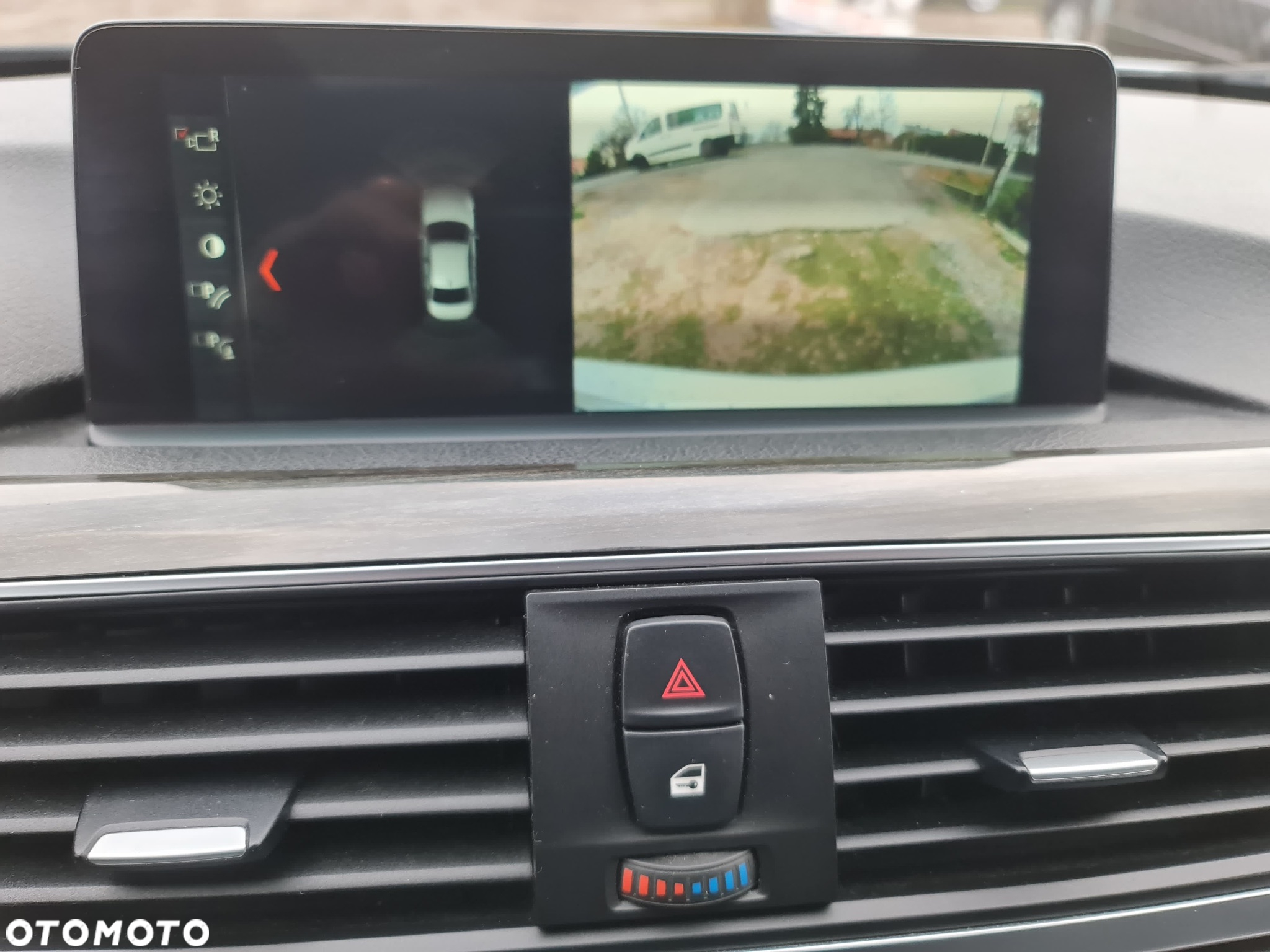 BMW Seria 3 330i - 8