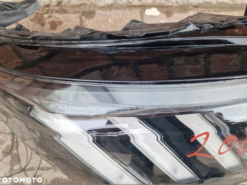 lampa przednia komplet peugeot 2008 ii full led europa - 4