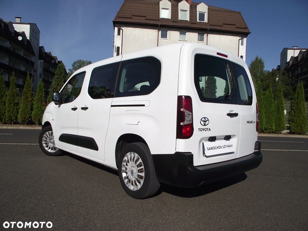 Toyota Proace City Verso Long 1.5 D-4D Business - 10