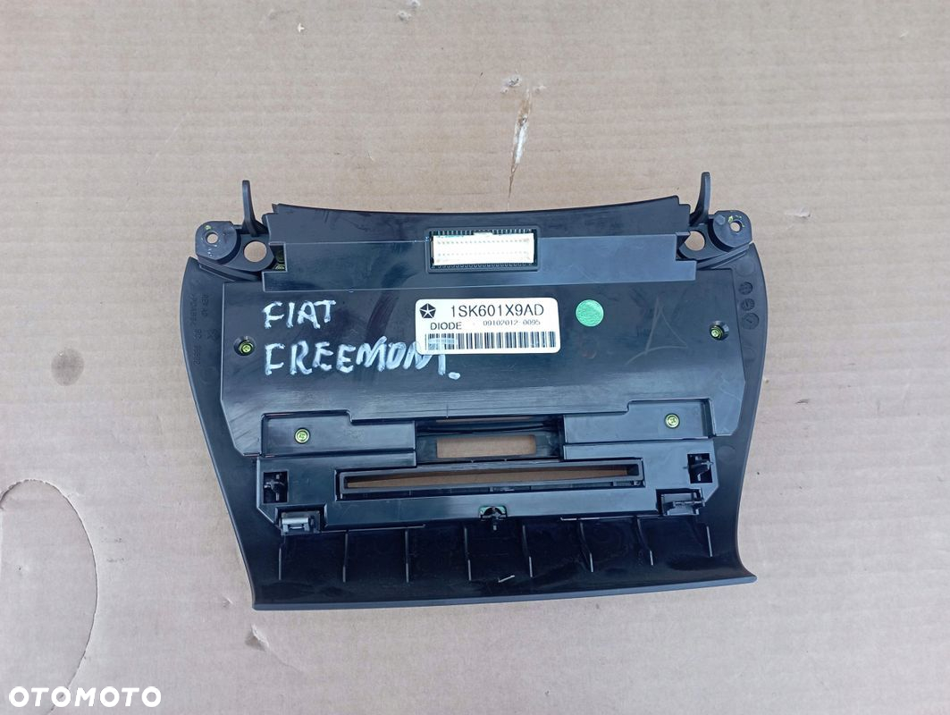 FIAT FREEMONT PANEL NAWIEWU KLIMATYZACJI 1SK601X9AD - 2