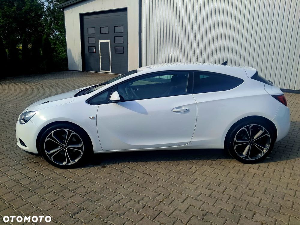 Opel Astra 1.6 ECOTEC DI Turbo ecoFLEX Start/Stop - 2