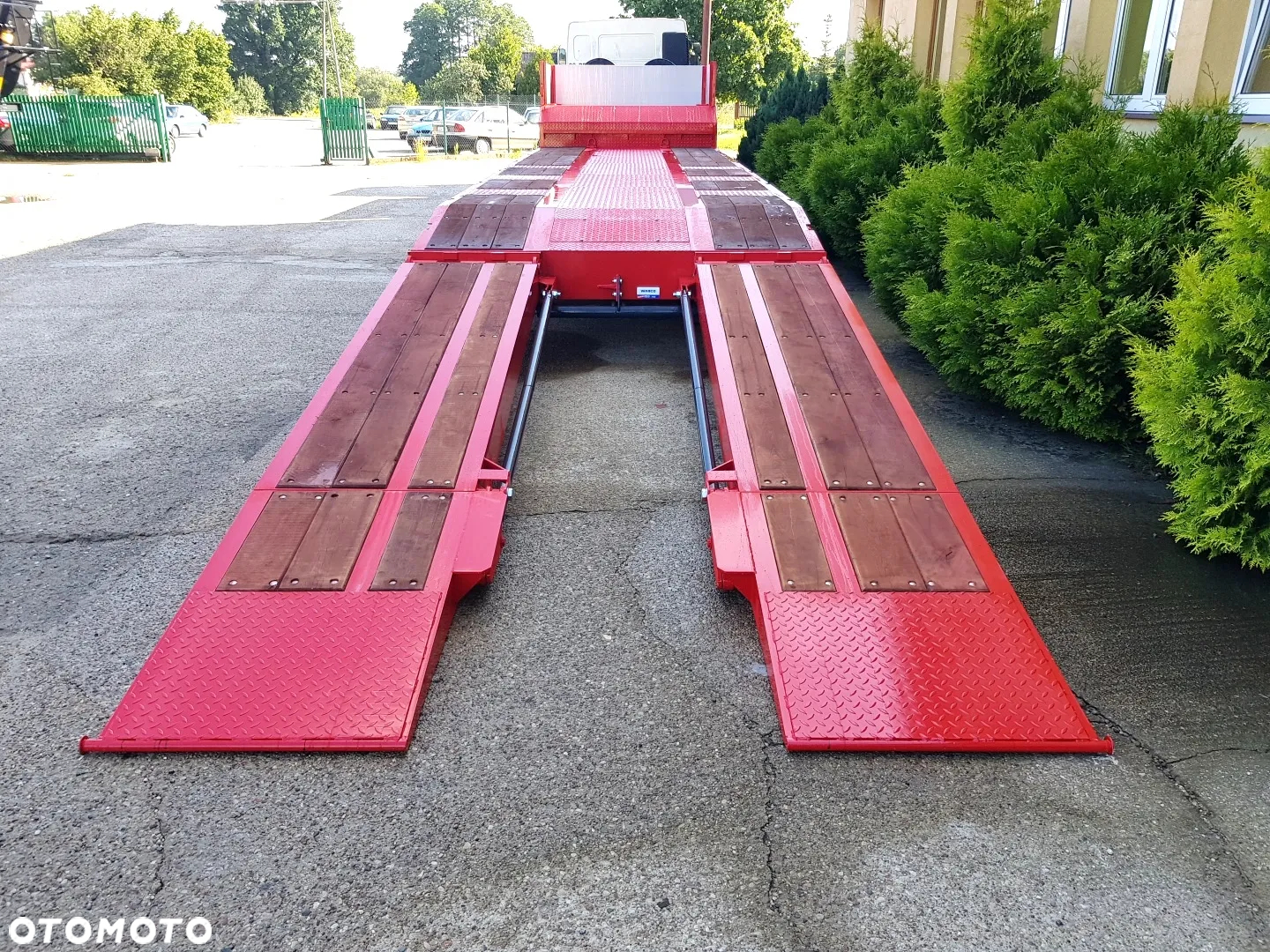 Janmil DMC 46 T / oś skrętna / NAJAZDY HYDRAULICZNE / poszerzana / - 13