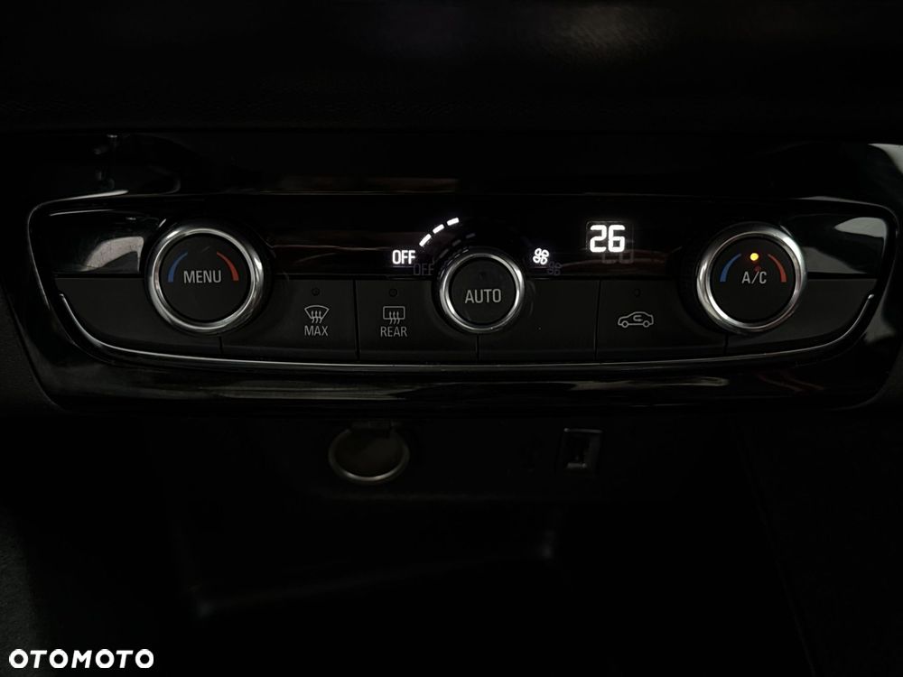 Opel Corsa 1.2 GS Line S&S - 14