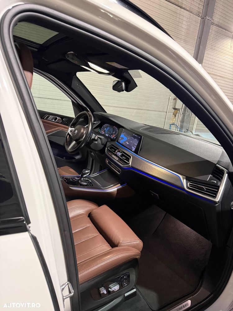 BMW X5 xDrive30d - 16