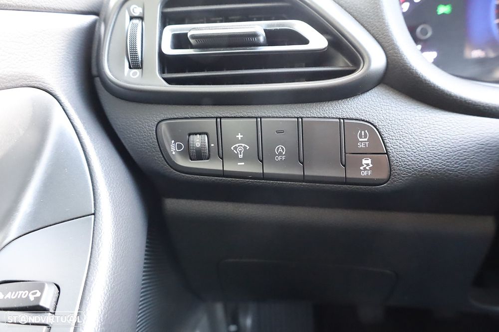 Hyundai i30 1.0 T-GDI Style Plus - 28