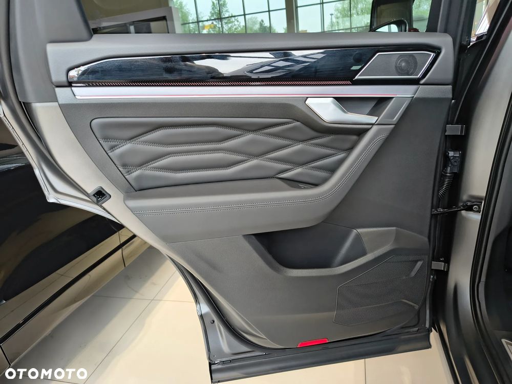 Volkswagen Touareg 3.0 V6 TFSI 4Motion R-Line - 13