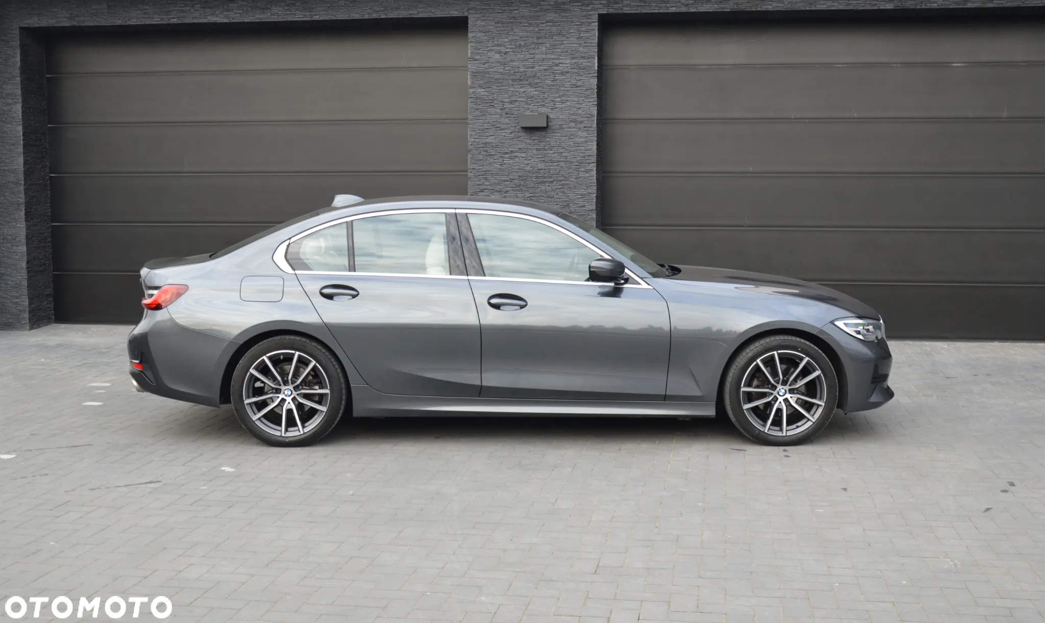 BMW Seria 3 320i Sport Line - 8