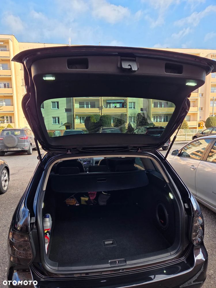 Volkswagen Golf - 18