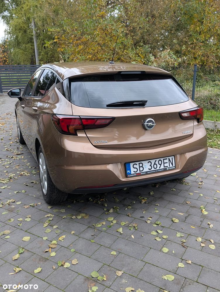 Opel Astra 1.4 T Enjoy - 13