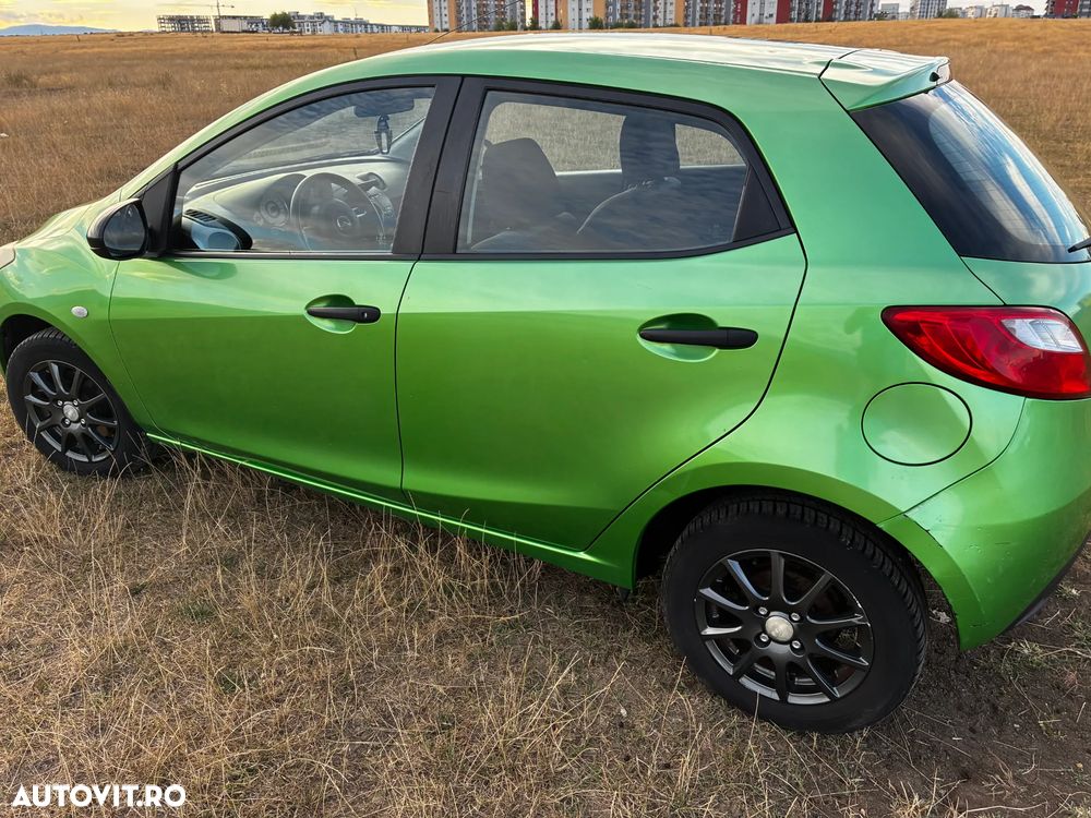 Mazda 2 CD68 CE Plus - 5
