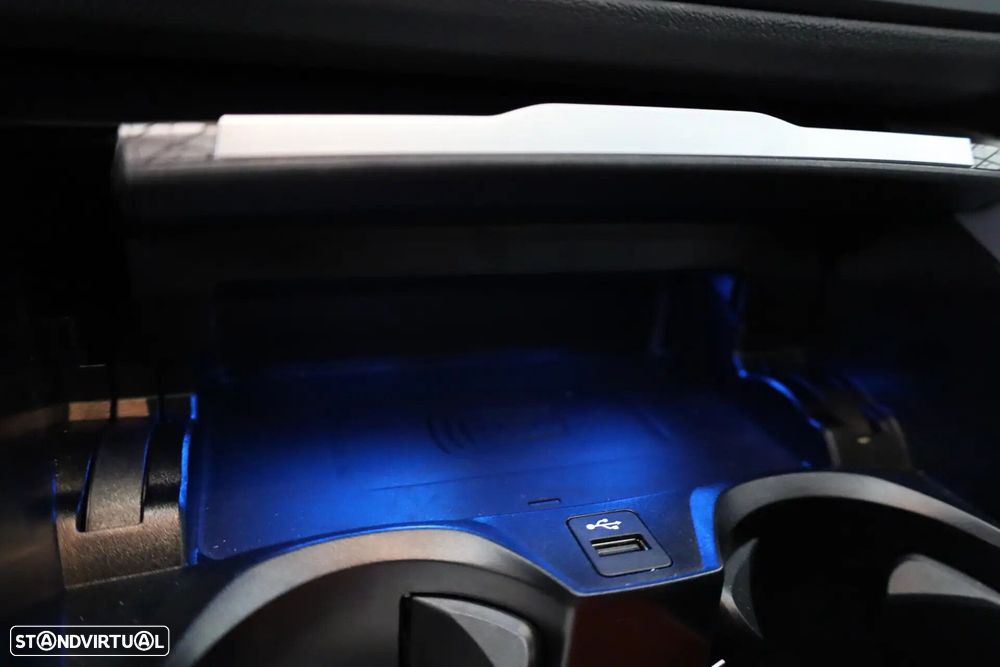 BMW i4 eDrive40 Edição Desportiva M - 46