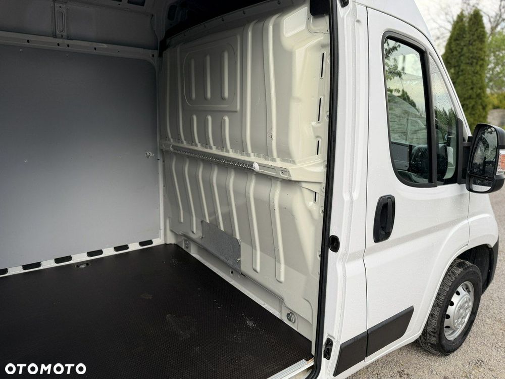 Opel Movano - 16