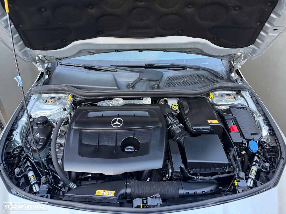 Mercedes-Benz CLA 180 d 7G-DCT Peak Edition - 12
