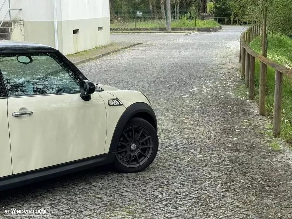 MINI 3 Portas Cooper S - 6