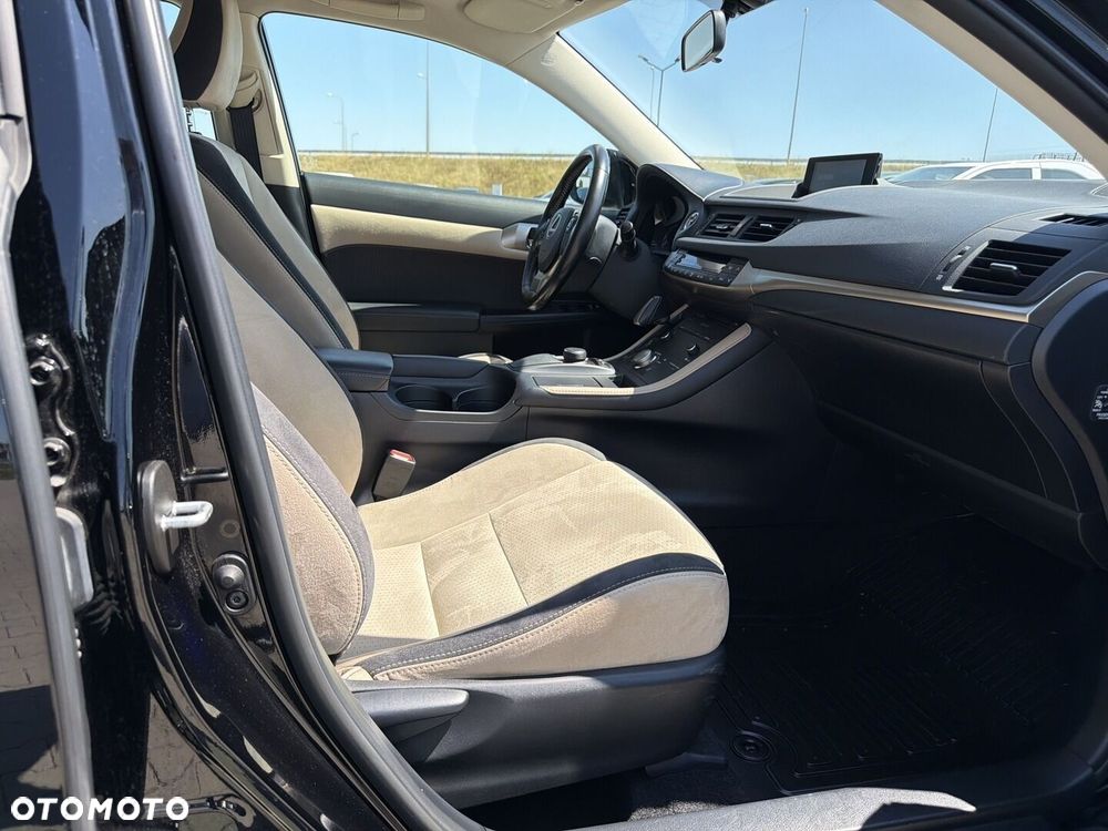 Lexus CT 200h Elegance EU6 - 9