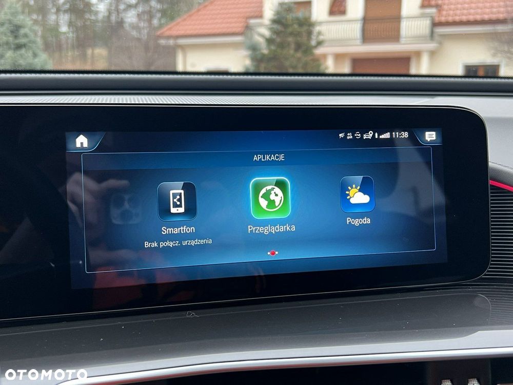 Mercedes-Benz EQC - 28