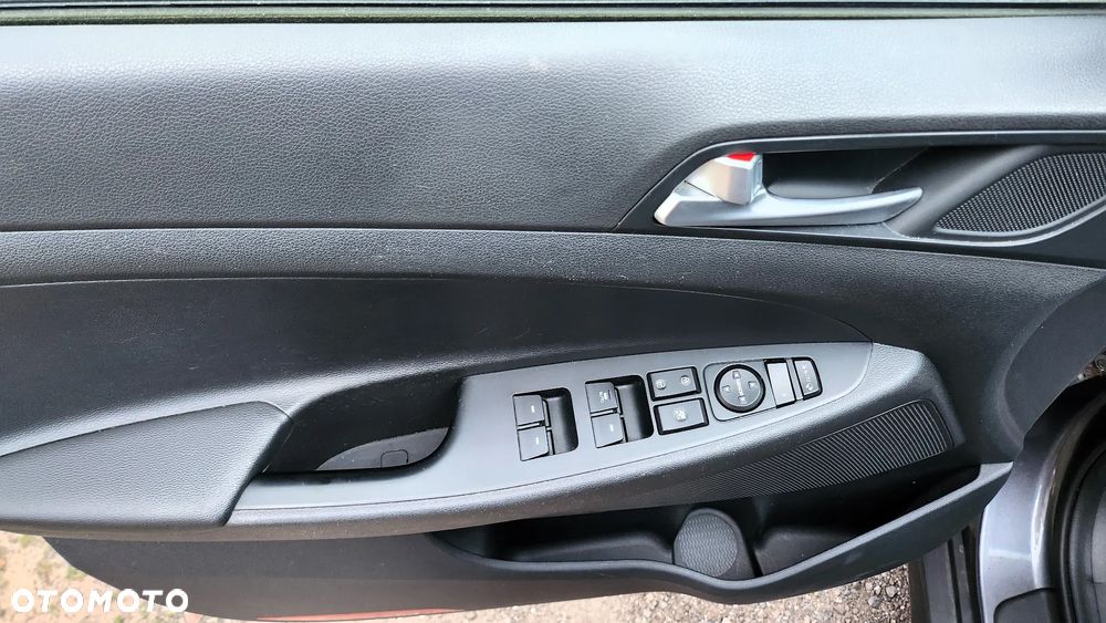 Hyundai Tucson - 16