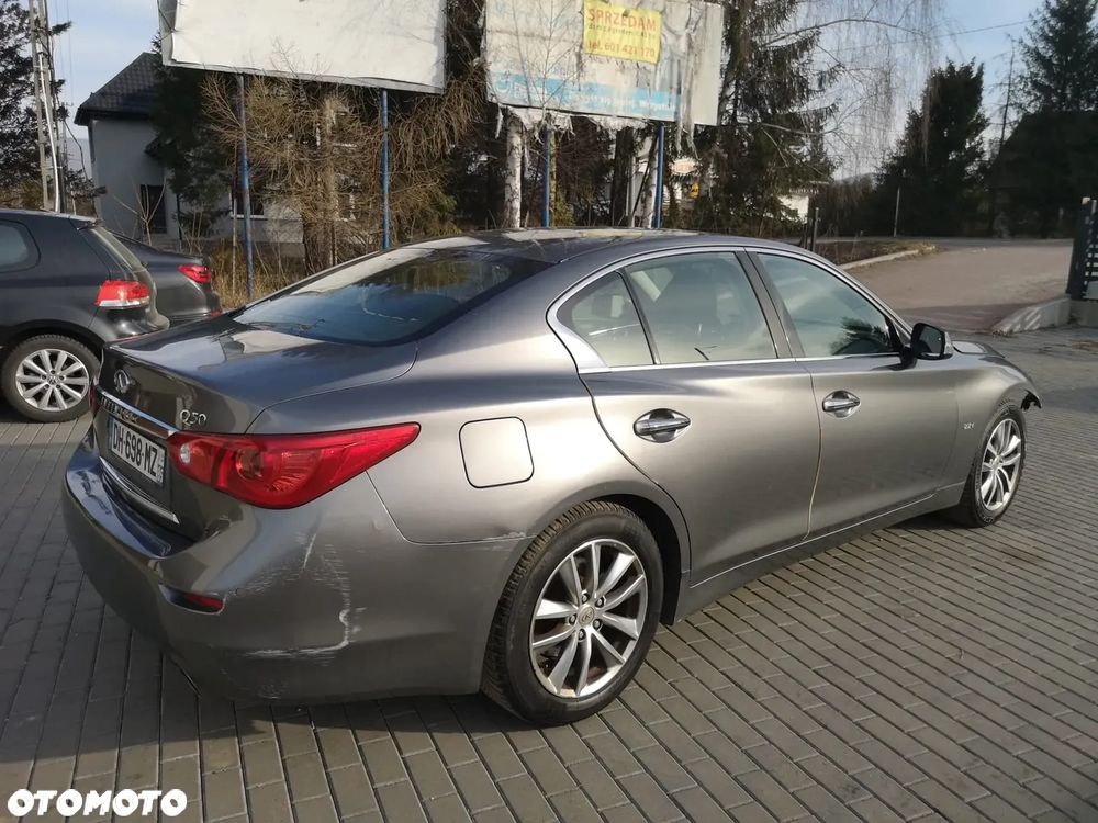 Infiniti Q50 - 9