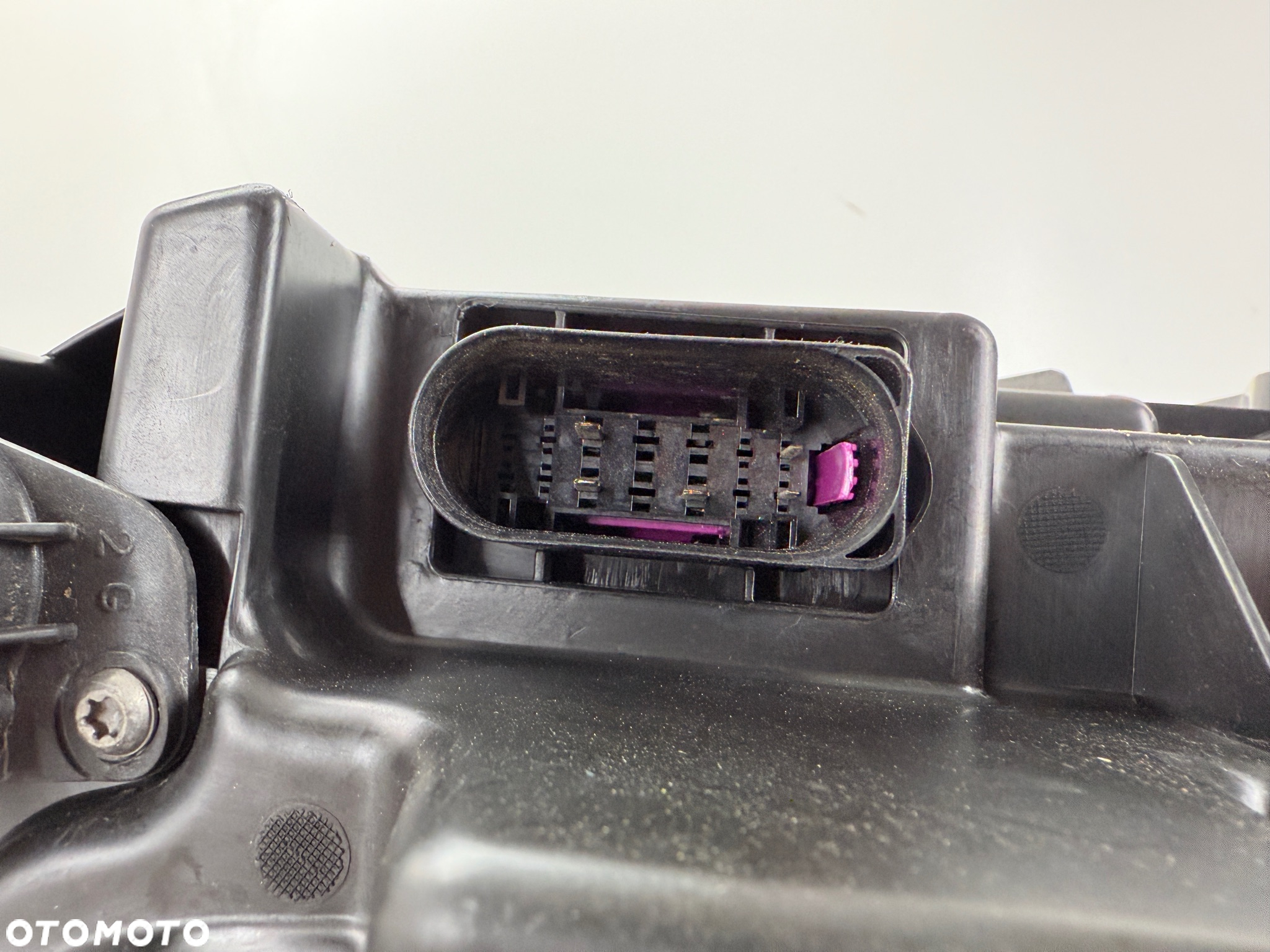 Lampa przednia prawa Volvo XC90 II MID LED - 7