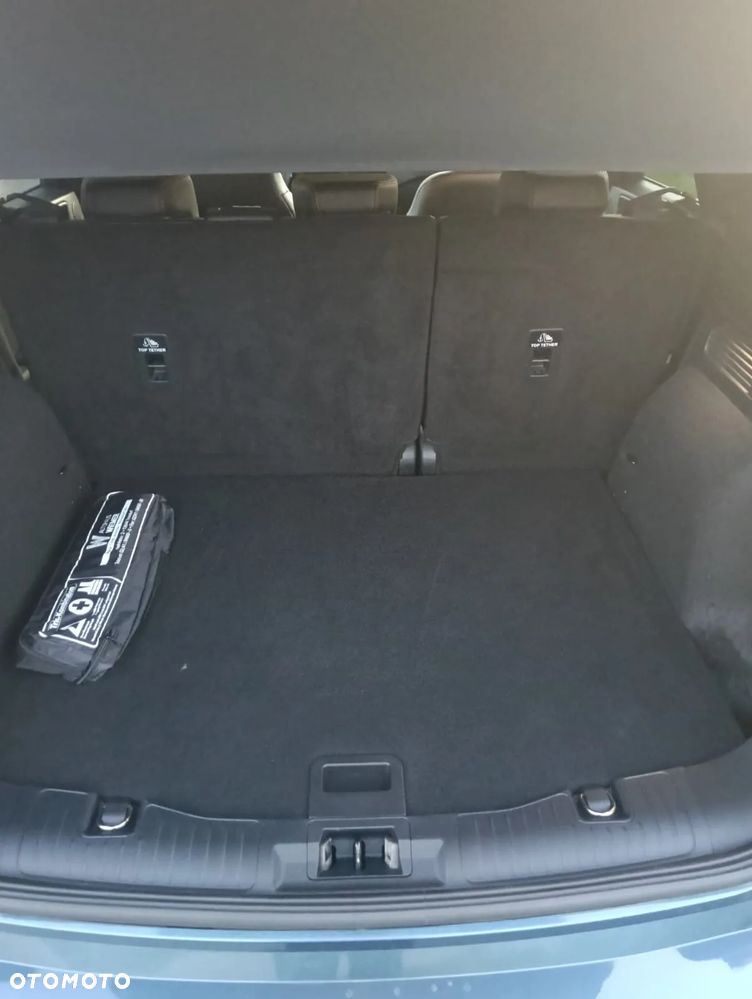 Ford Kuga 2.0 EcoBlue 4x4 ST-LINE X - 11