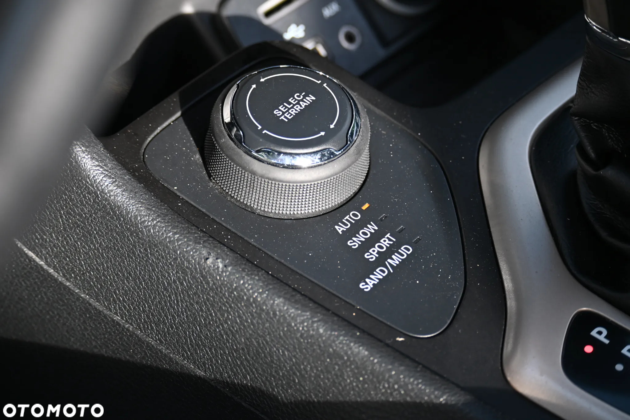 Jeep Cherokee 2.0 Multijet Active Drive II Automatik Limited - 32