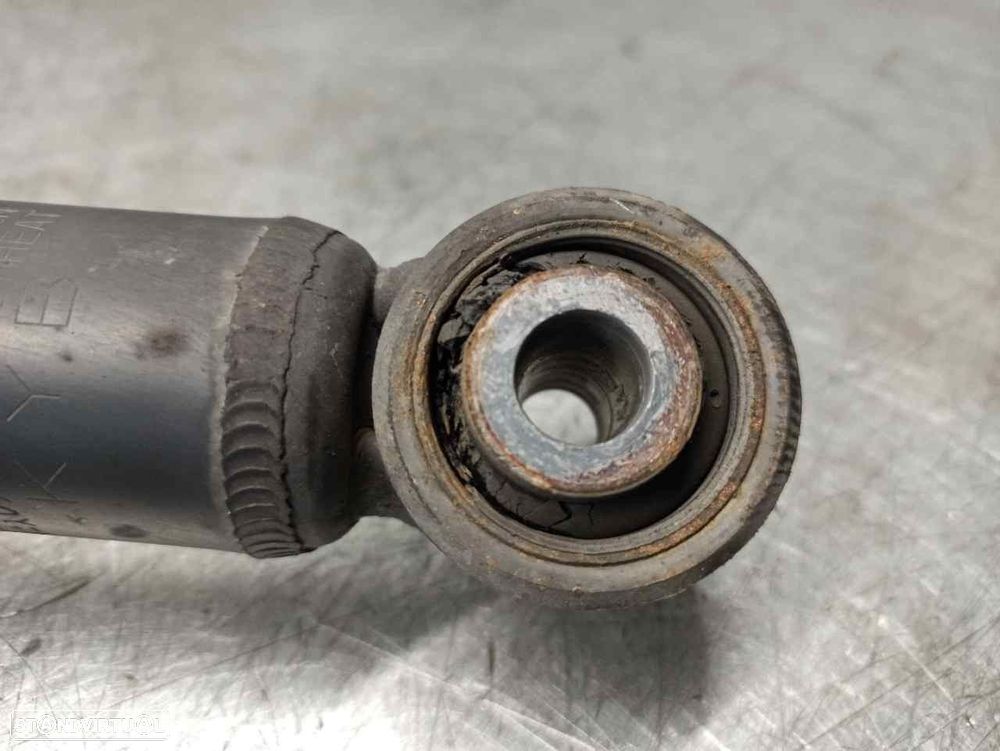 AMORTECEDOR FRONTAL ESQUERDO MITSUBISHI PAJERO III 2004 -4062A002 - 3