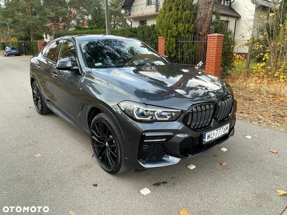 BMW X6 xDrive40i - 16